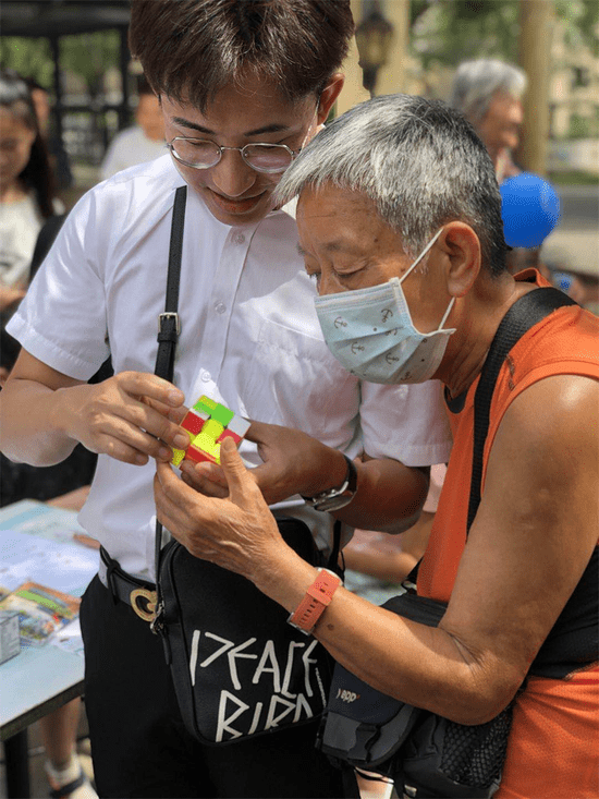 魔方社區最新動(dòng)態(tài)與全方位指南，玩轉魔方，技能提升——針對初學(xué)者與進(jìn)階用戶(hù)的建議