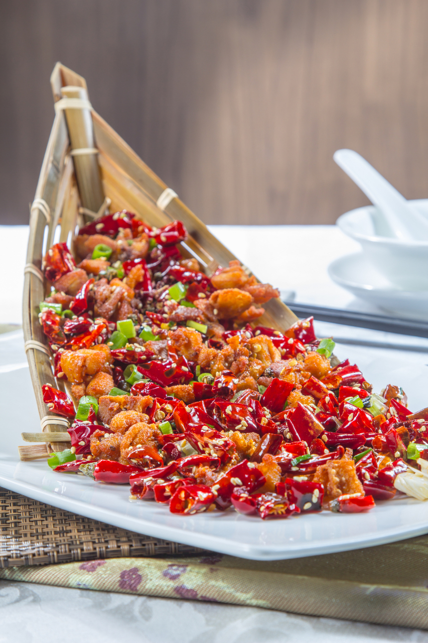 東方美食最新川菜，創(chuàng  )新與傳統的完美融合之道