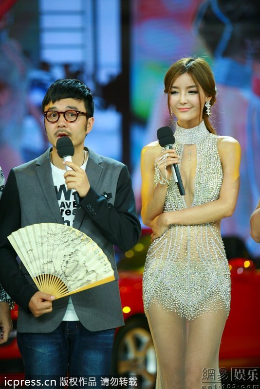 澳門(mén)天天好彩,網(wǎng)絡(luò )聊天室_QAO27.723用心版