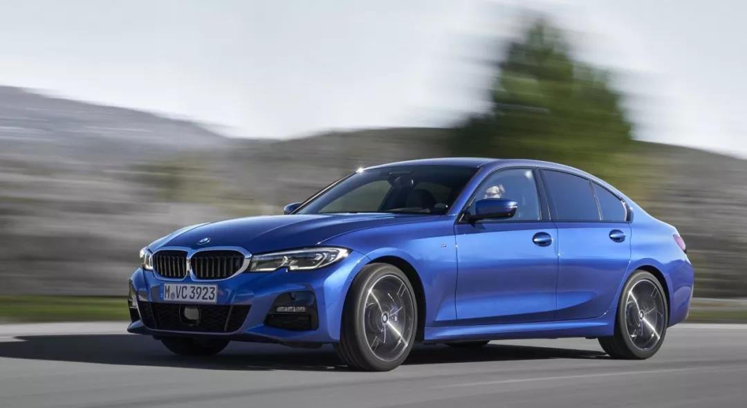 寶馬最新轎跑，購買(mǎi)與使用指南全解析