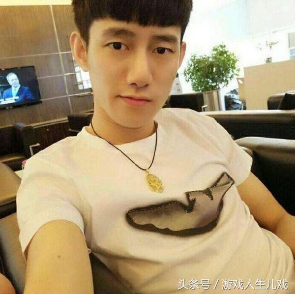 阿哲最新動(dòng)態(tài)揭秘，探索前沿，潮流引領(lǐng)者