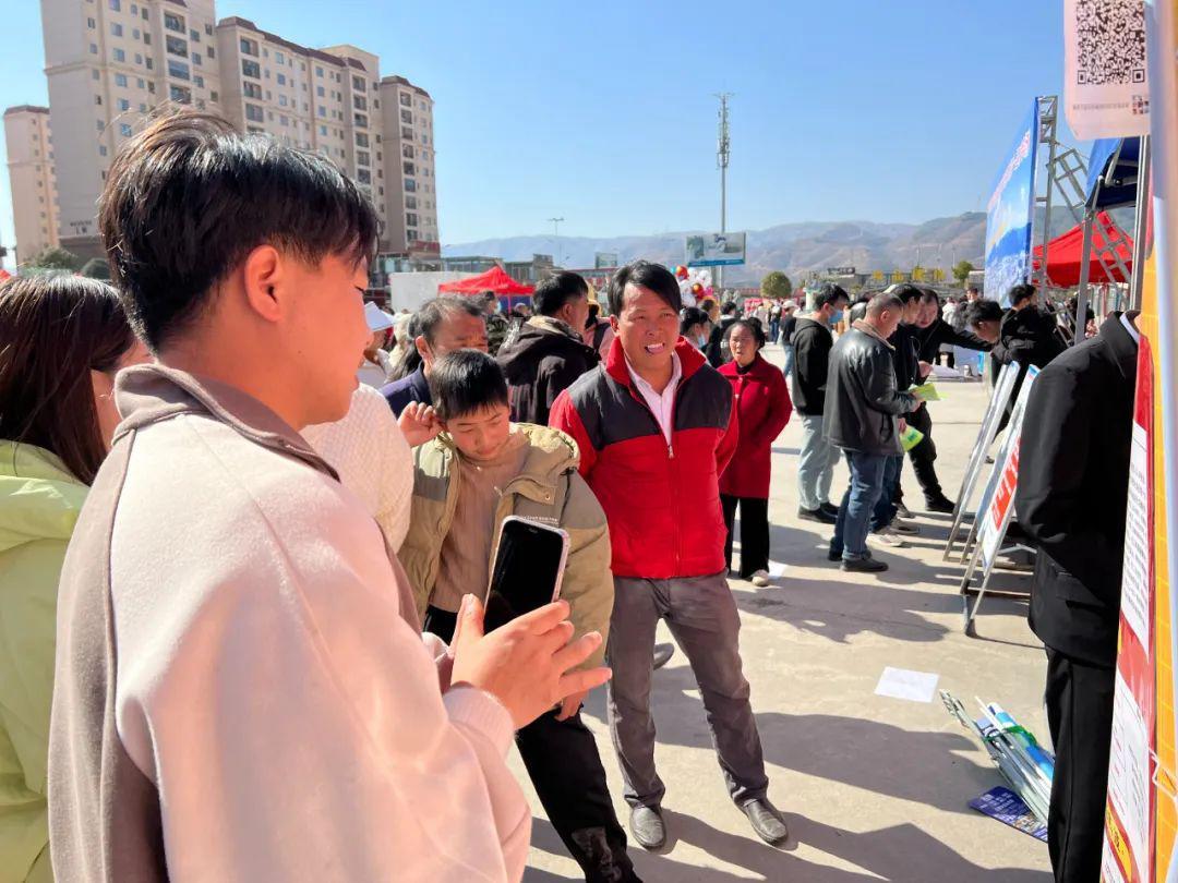 新邵最新招工熱潮，時(shí)代脈搏與地方繁榮的交織