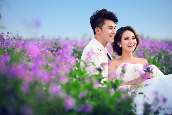 秋霞最新婚,秋霞最新婚，一場(chǎng)自然美景的探索之旅