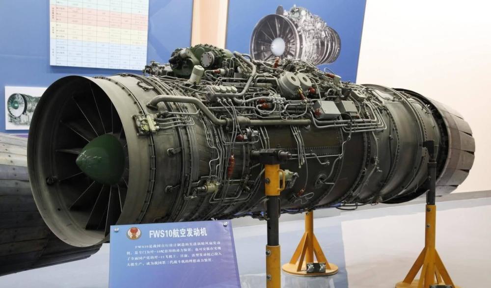 武直10新型發(fā)動(dòng)機深度解析，性能特點(diǎn)與技術(shù)亮點(diǎn)揭秘