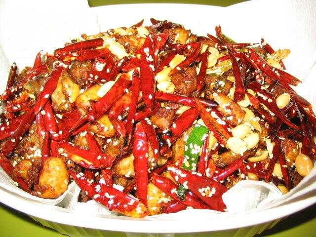 川菜經(jīng)典特色菜制作教程，探尋川菜美食，體驗內心平靜的烹飪之旅