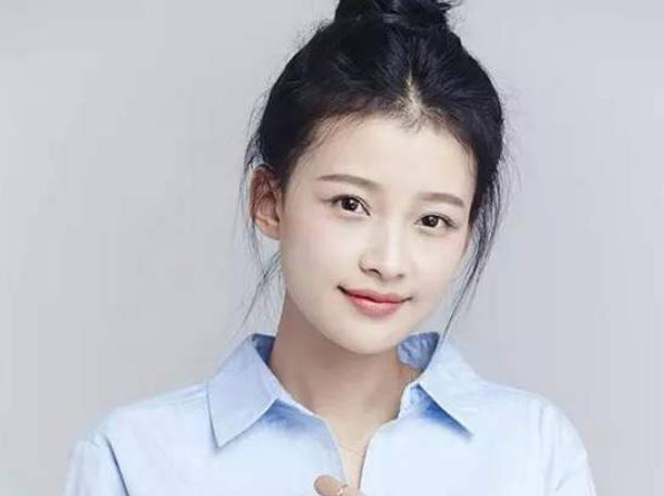 娛樂(lè )圈明星，聚焦璀璨之光