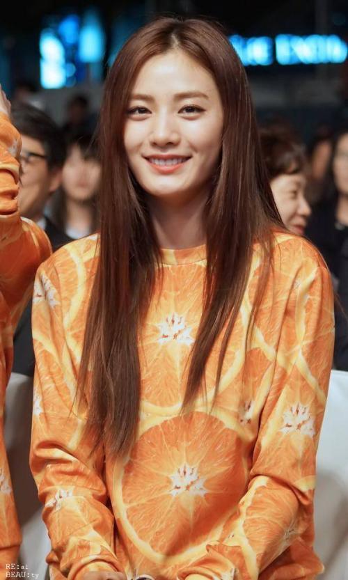 韓國女明星的心靈之旅，自然美景探尋與內心平靜的追尋