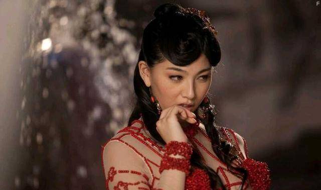 肉蒲團女演員的勵志之旅，變化、自信與成就感的探索