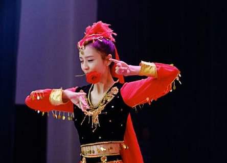 跳舞的明星，多維度的藝術(shù)展現力