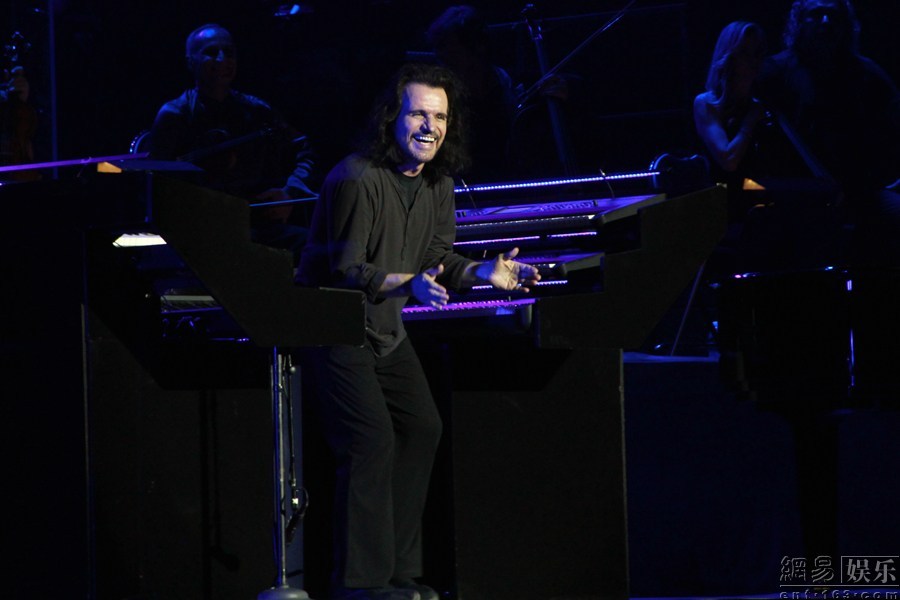 雅尼最新音樂(lè )專(zhuān)輯，音樂(lè )之家的溫馨日常之旅