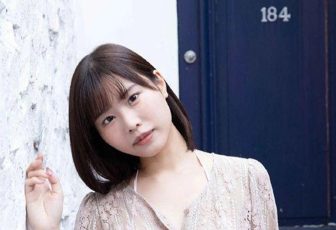 希咲彩2025最新作品展示，日常之旅的絢爛呈現