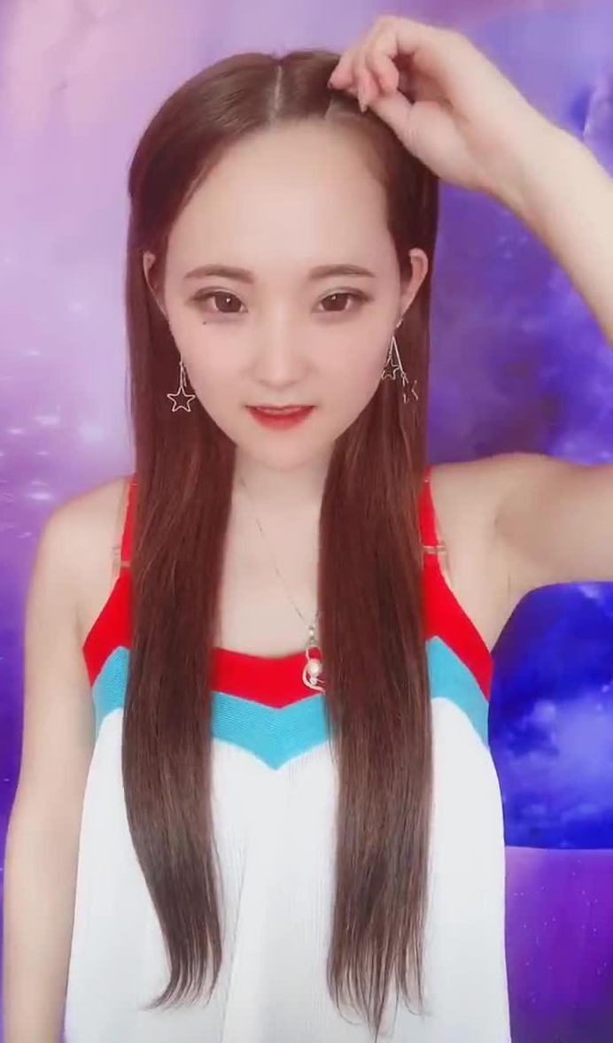 最新美拍編發(fā)教程，輕松打造時(shí)尚發(fā)型，瞬間提升你的魅力值！