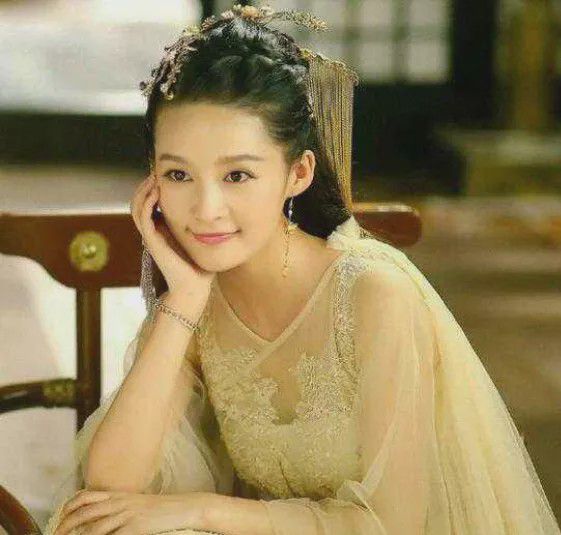 荊小八在楚喬傳中的熱血演繹，傳奇演員展現角色魅力！