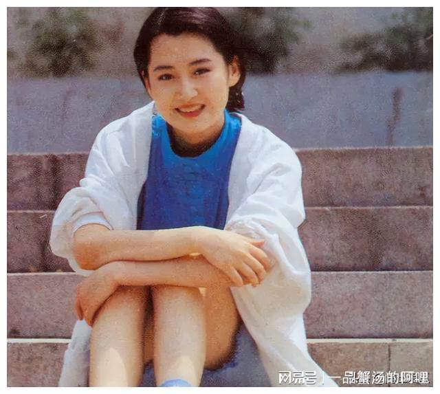 重磅推出，演員楊青科技新品，引領(lǐng)未來(lái)生活新潮流！
