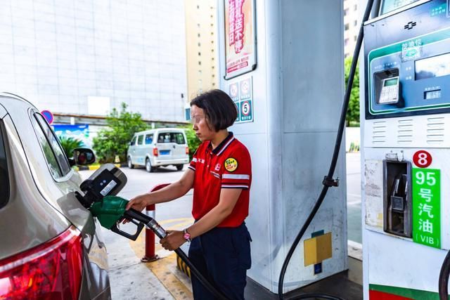 廣安汽油價(jià)格變化中的學(xué)習之路，自信與成就感的源泉