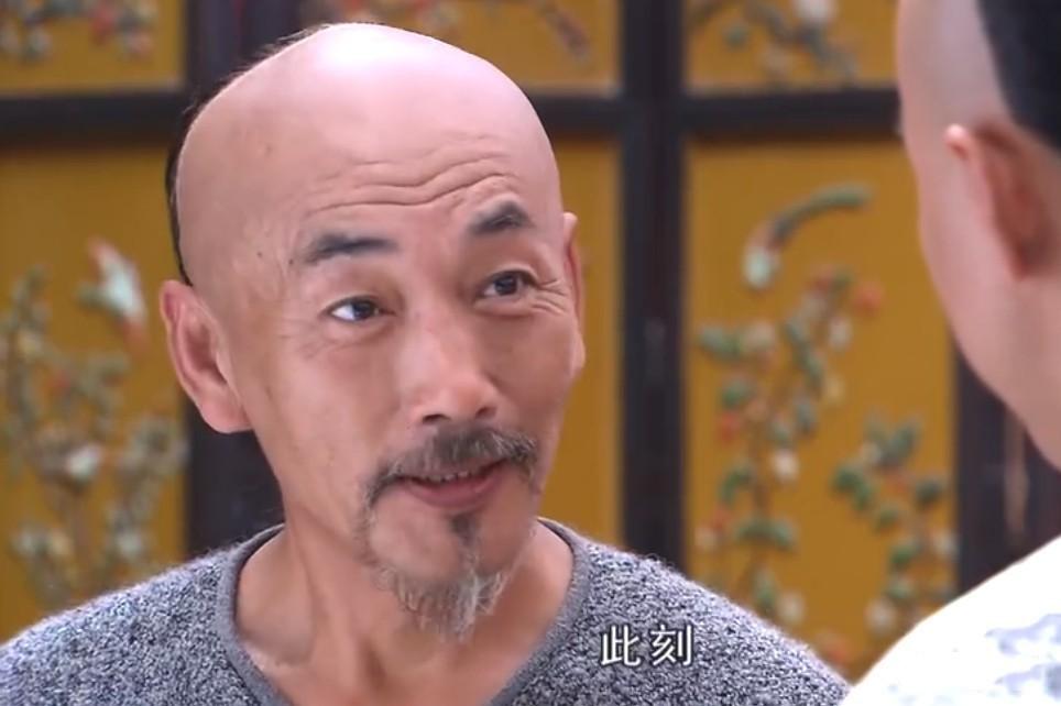 最新剿匪劇與巷弄深處的特色小店，探秘背后的故事