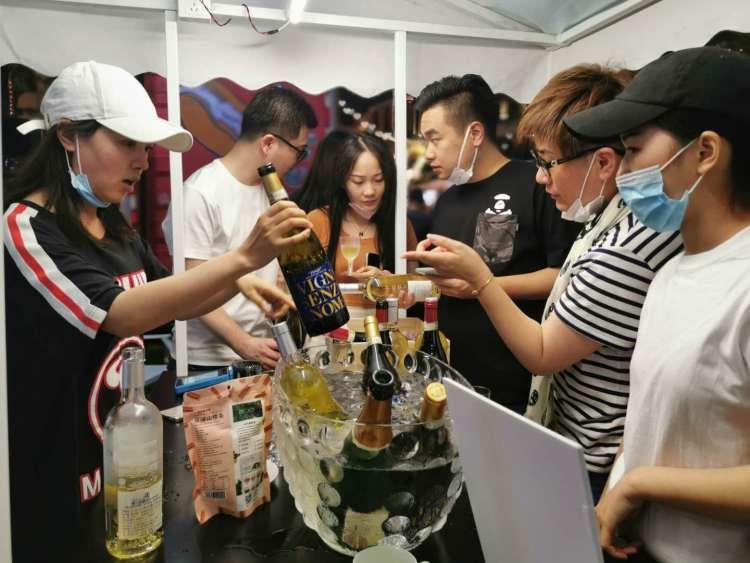 捕魚(yú)達人2最新版，小巷神秘寶藏探索與特色小店奇妙之旅