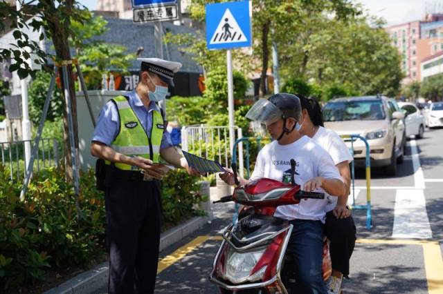 深圳電動(dòng)車(chē)新規，綠色出行之旅，探尋內心寧靜之道