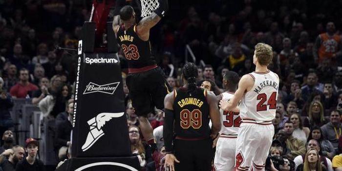 NBA騎士隊最新?tīng)顟B(tài)，蛻變中的自信與榮耀展現